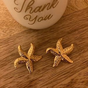 Gold vintage starfish earrings